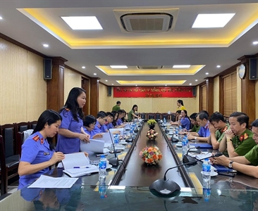 Viện KSND các quận Hoàng Mai, Thanh Xuân trực tiếp kiểm sát tại Nhà tạm giữ...